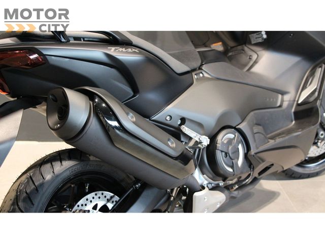 yamaha - tmax-560