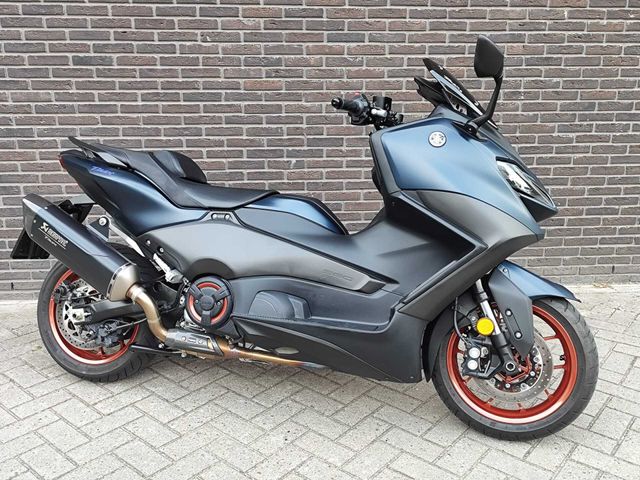 yamaha - tmax-560