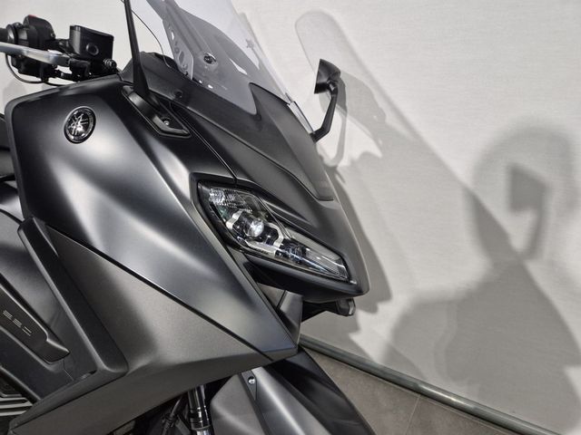 yamaha - tmax-560