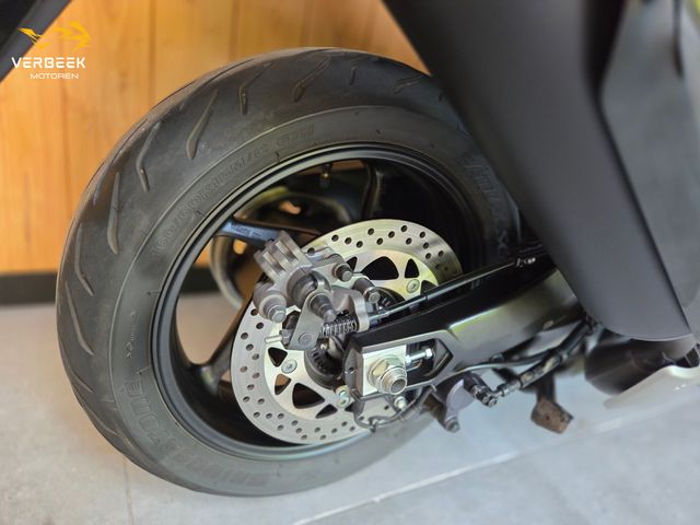 yamaha - tmax-560