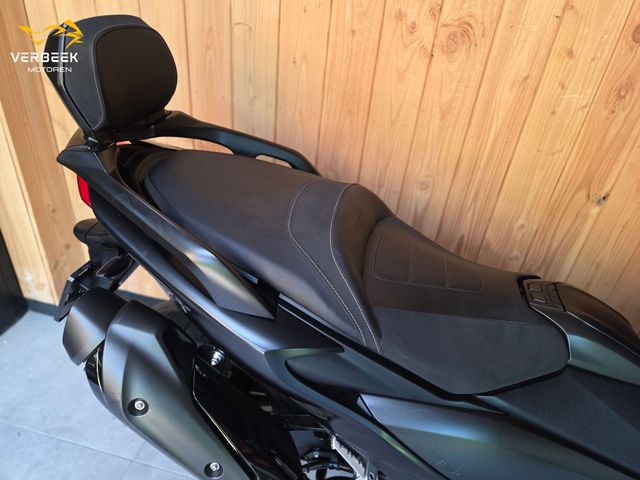 yamaha - tmax-560