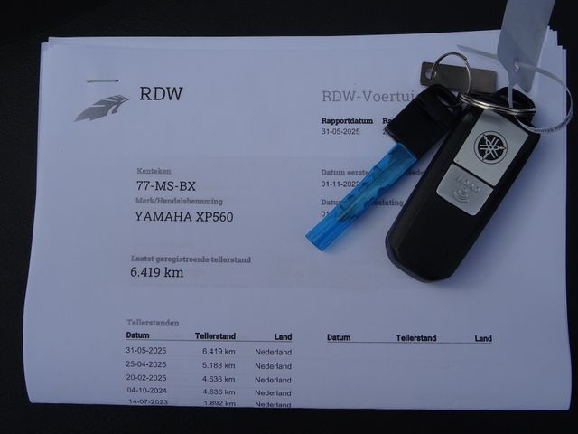 yamaha - tmax-560