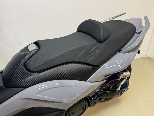 yamaha - tmax-lux-max-abs