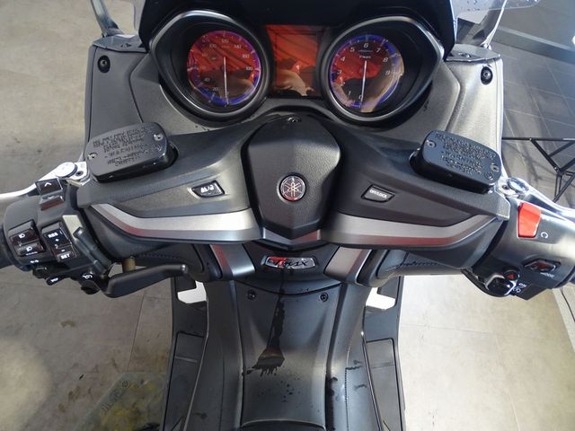 yamaha - tmax-tech-max