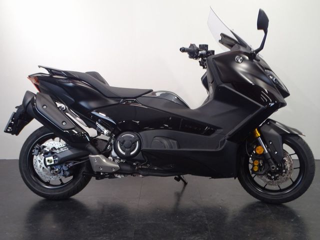 yamaha - tmax-tech-max