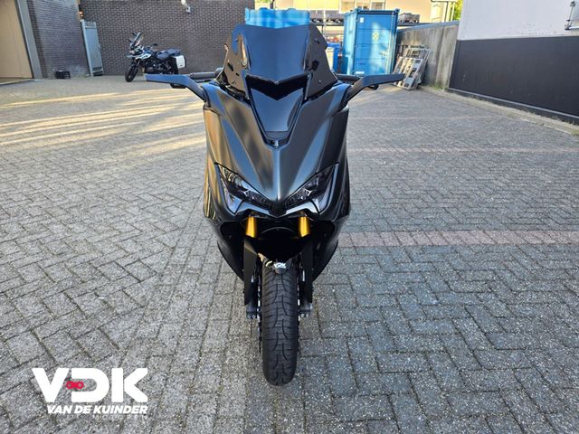 yamaha - tmax-tech-max