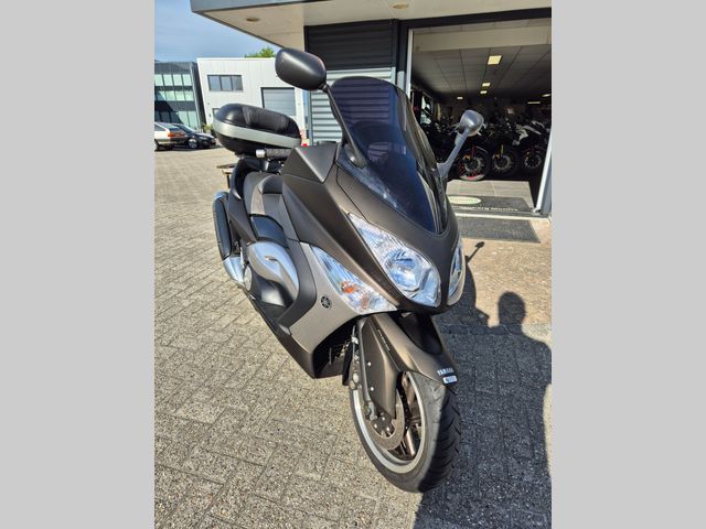 yamaha - tmax-tech-max