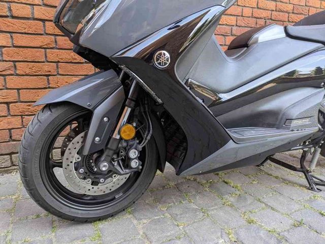 yamaha - tmax-tech-max