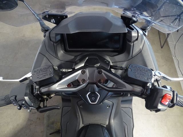 yamaha - tmax-tech-max
