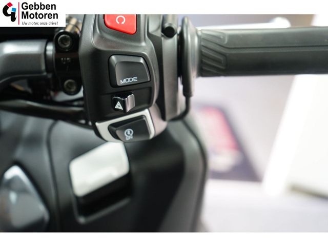 yamaha - tmax-tech-max