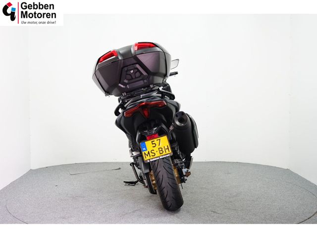 yamaha - tmax-tech-max