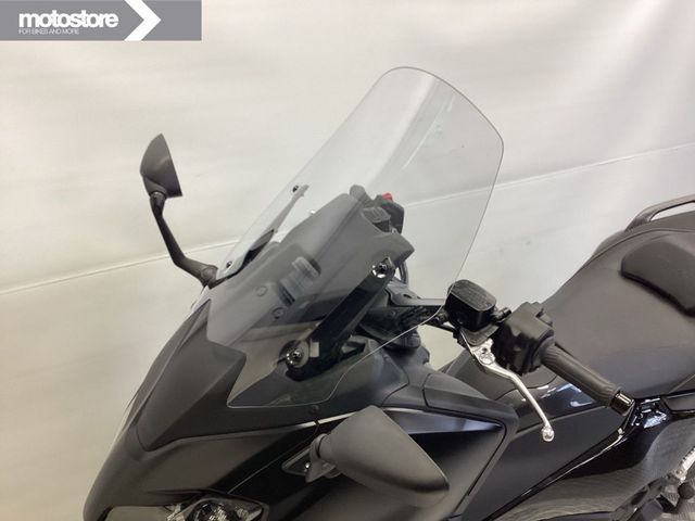 yamaha - tmax-tech-max-560