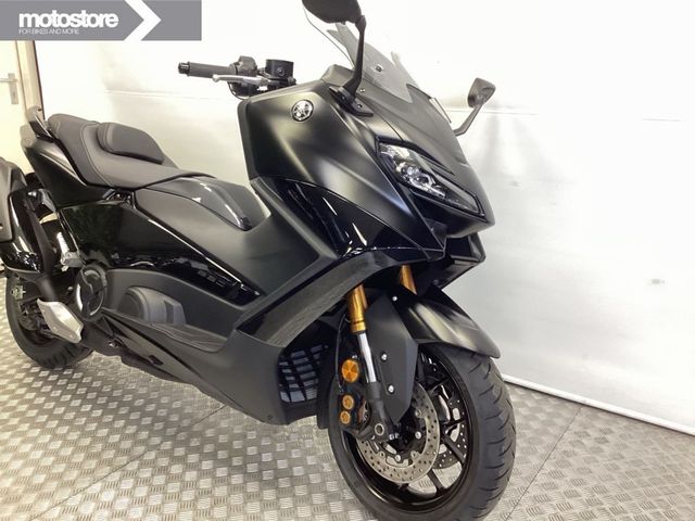 yamaha - tmax-tech-max-560