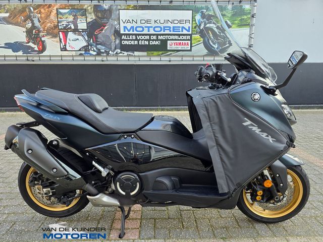 yamaha - tmax-tech-max-560