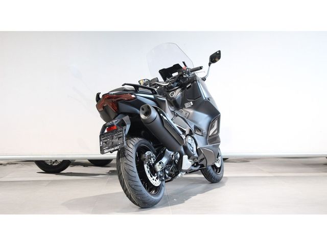 yamaha - tmax-tech-max-560