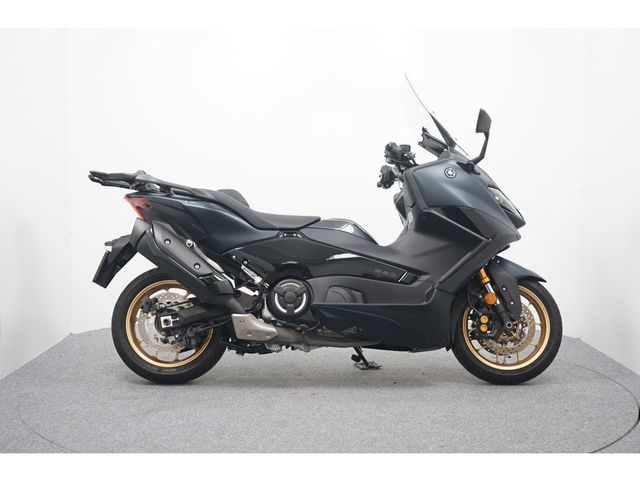 yamaha - tmax-tech-max-560