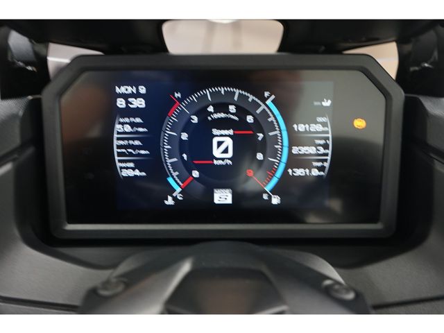 yamaha - tmax-tech-max-560