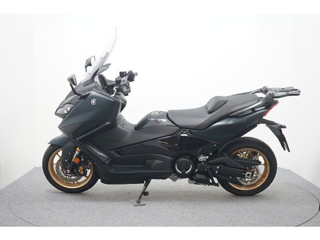 yamaha - tmax-tech-max-560