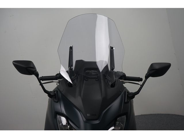 yamaha - tmax-tech-max-560