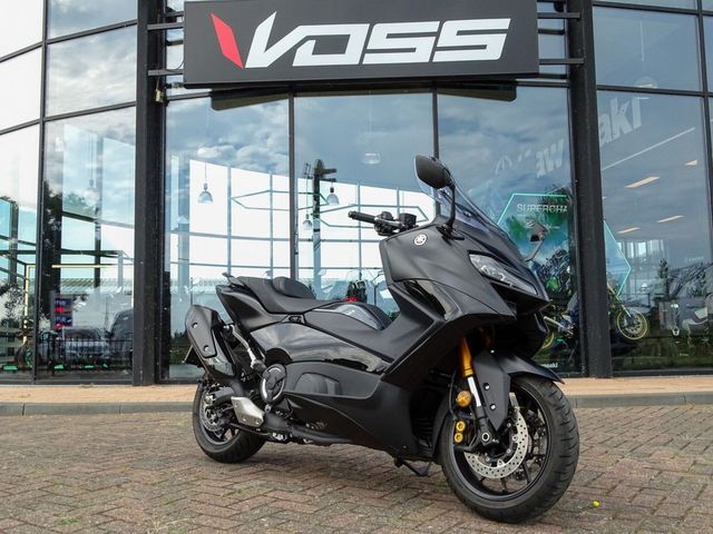 yamaha - tmax-tech-max-560