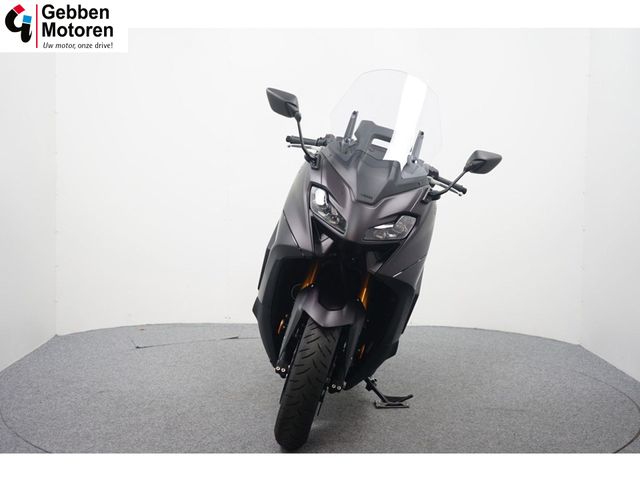 yamaha - tmax-tech-max-560