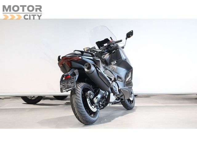 yamaha - tmax-tech-max-560