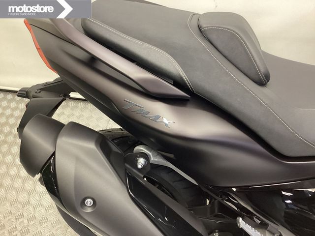 yamaha - tmax-tech-max-560