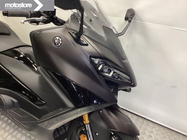 yamaha - tmax-tech-max-560