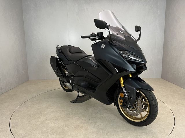 yamaha - tmax-tech-max-560