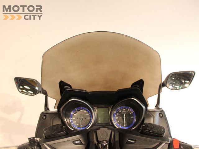 yamaha - tmax-tech-max-560