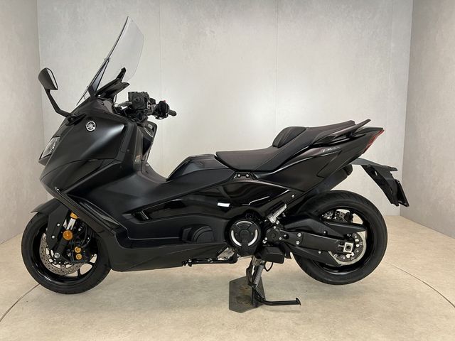 yamaha - tmax-tech-max-560