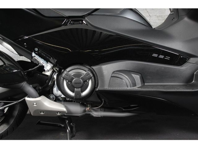 yamaha - tmax-tech-max-560