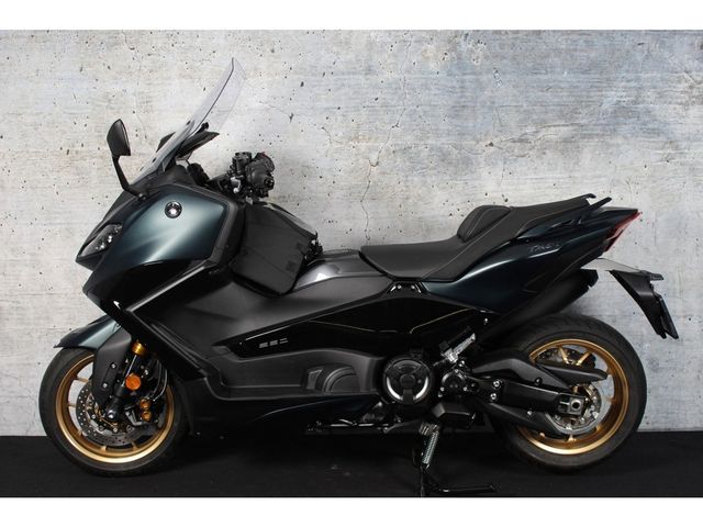 yamaha - tmax-tech-max-560