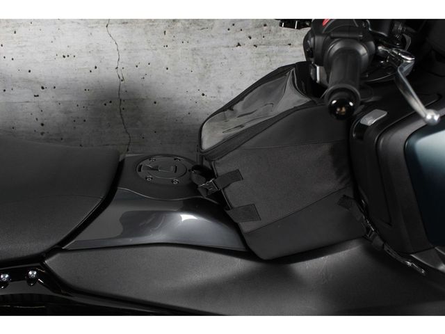 yamaha - tmax-tech-max-560