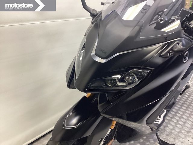 yamaha - tmax-tech-max-560