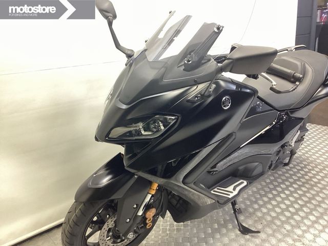 yamaha - tmax-tech-max-560