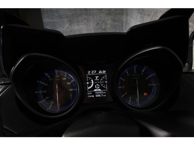 yamaha - tmax-tech-max-560