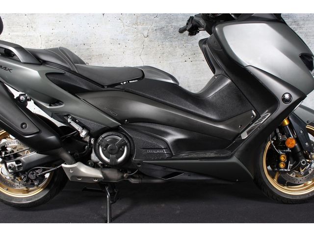 yamaha - tmax-tech-max-560