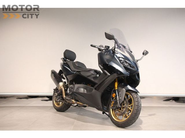 yamaha - tmax-tech-max-560