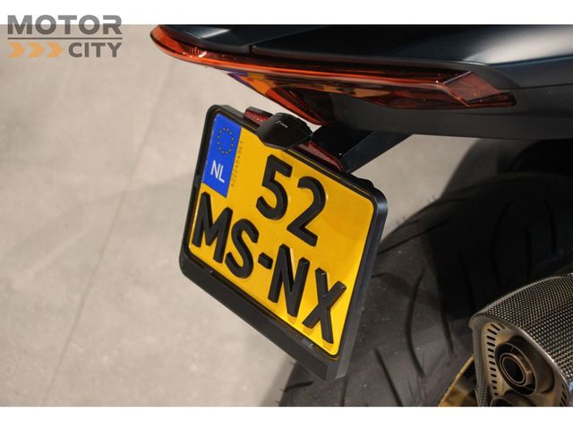 yamaha - tmax-tech-max-560