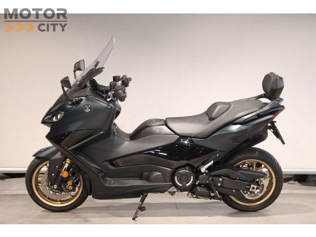 yamaha - tmax-tech-max-560