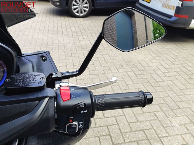 yamaha - tmax-tech-max-560