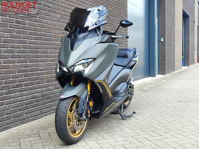 yamaha - tmax-tech-max-560