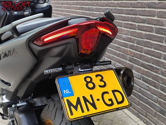 yamaha - tmax-tech-max-560