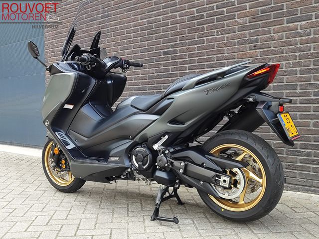 yamaha - tmax-tech-max-560