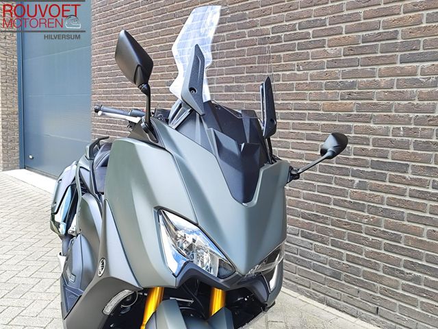 yamaha - tmax-tech-max-560