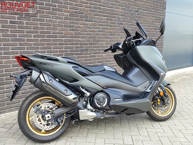 yamaha - tmax-tech-max-560