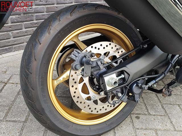 yamaha - tmax-tech-max-560