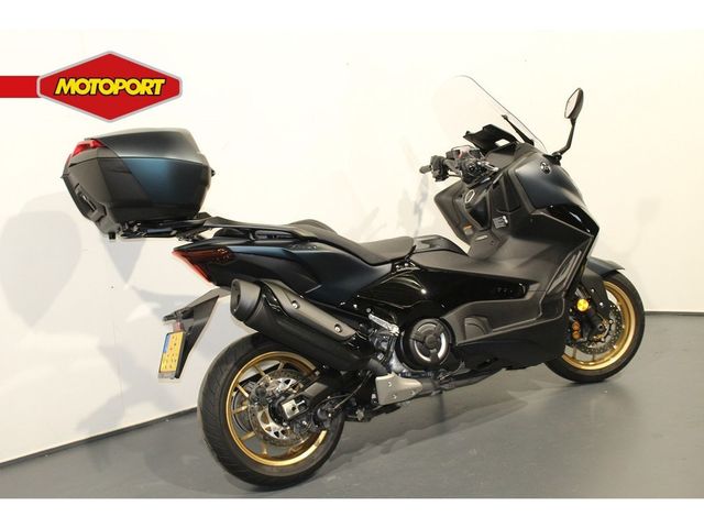 yamaha - tmax-tech-max-560