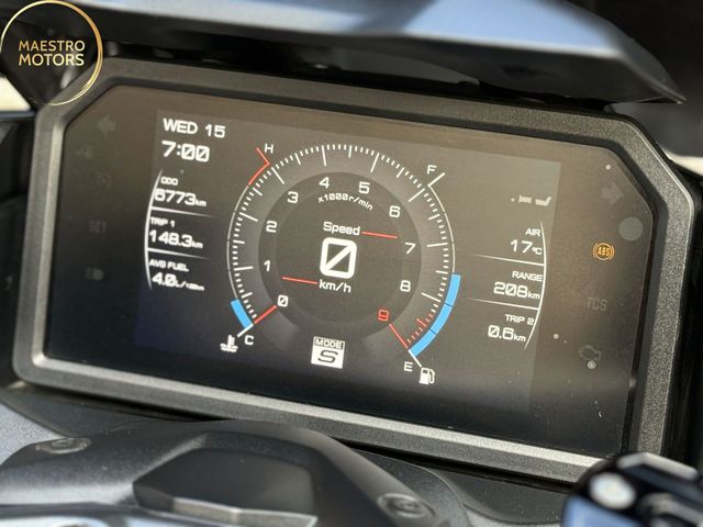 yamaha - tmax-tech-max-560